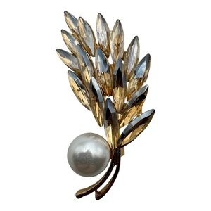 Vintage Gold Tone Leaf Brooch Faux Pearl & Amber Rhinestones 2” Pin